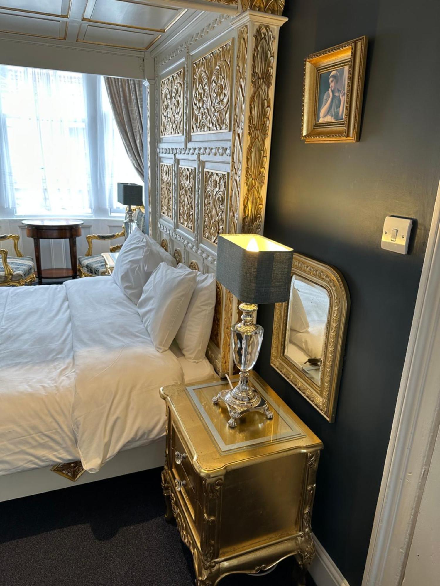 Blue Sky 3* Hove